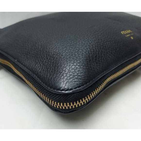 Fossil Black Pebbled Leather Zipper Expandable Crossbody Bag - Picture 8 of 16